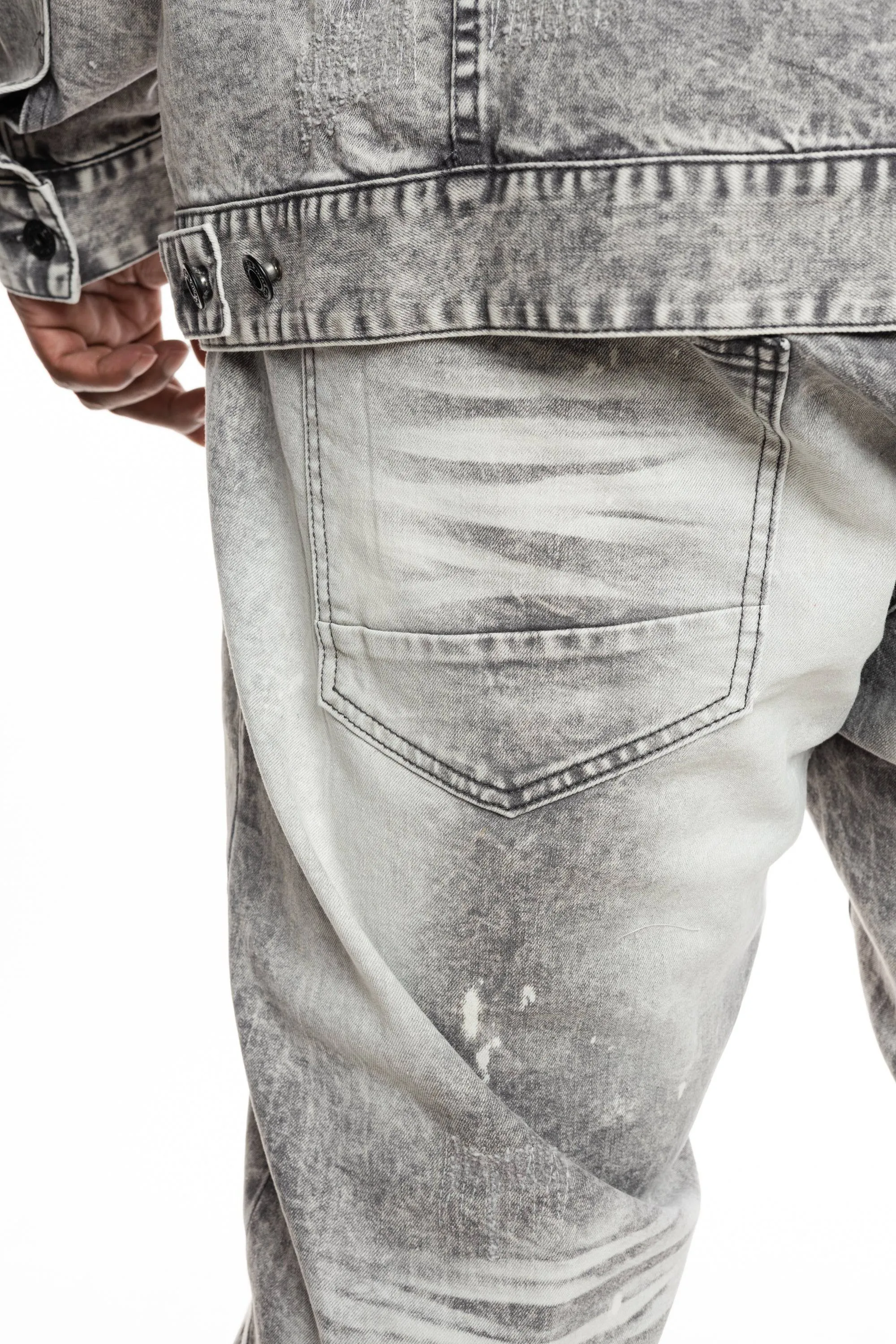 Bleached Detail Semi Basic Jeans - Frost Grey