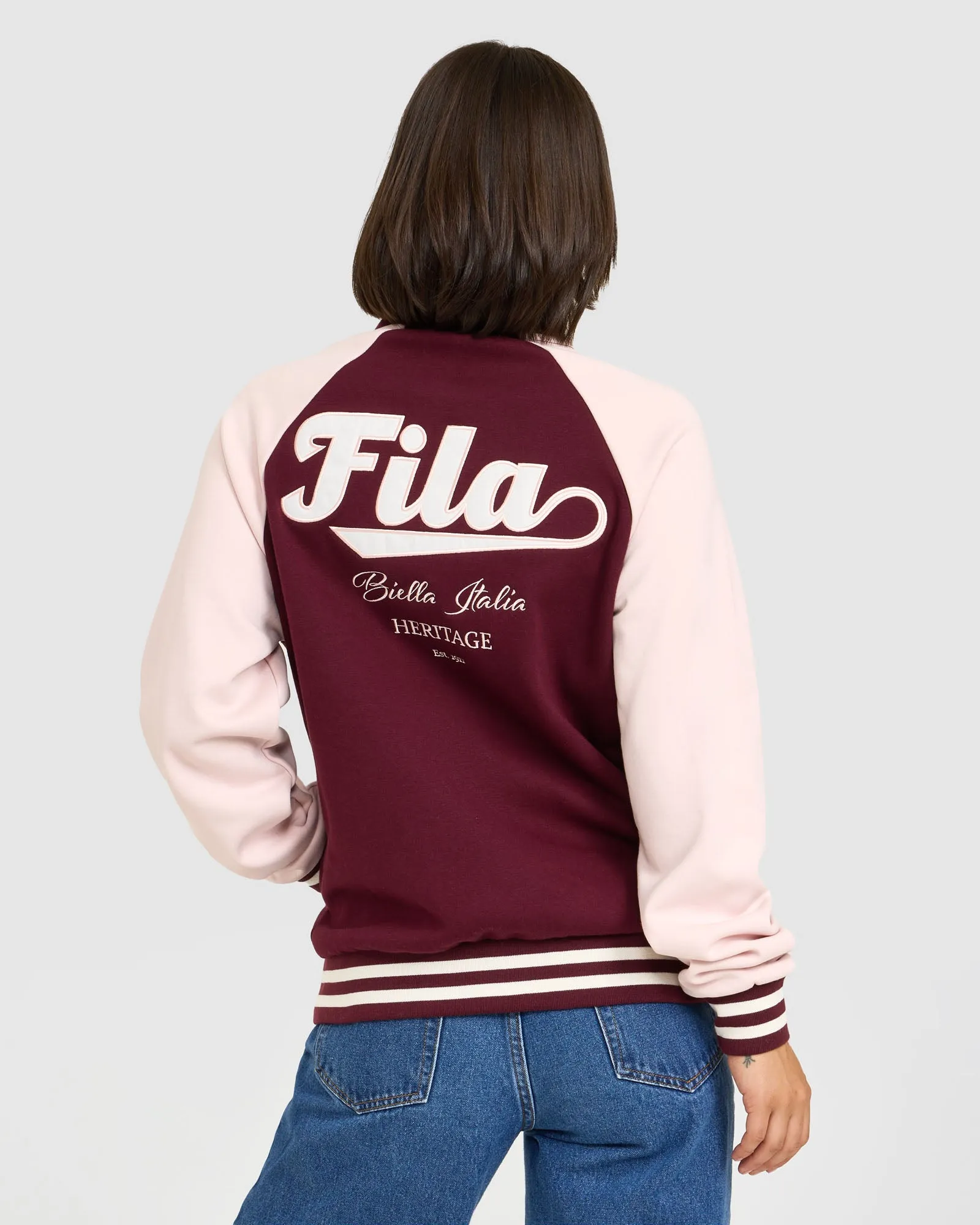 Trendy Unisex Varsity Jacket with Cozy Fleece Lining and Stylish Contrast Sleeves